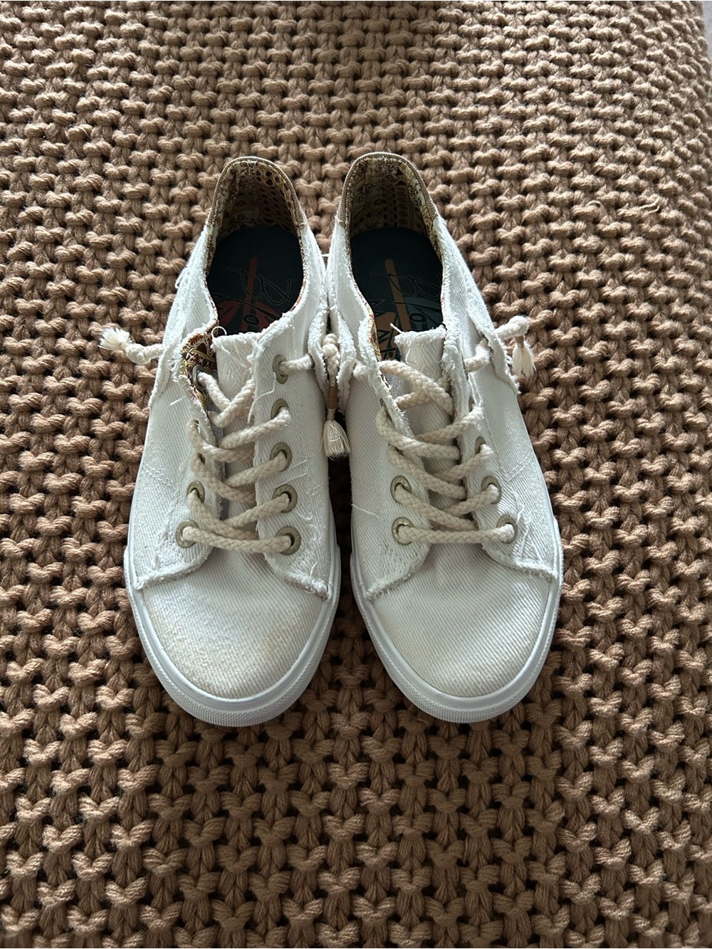 Blowfish Cream Canvas Lace-Up Sneakers